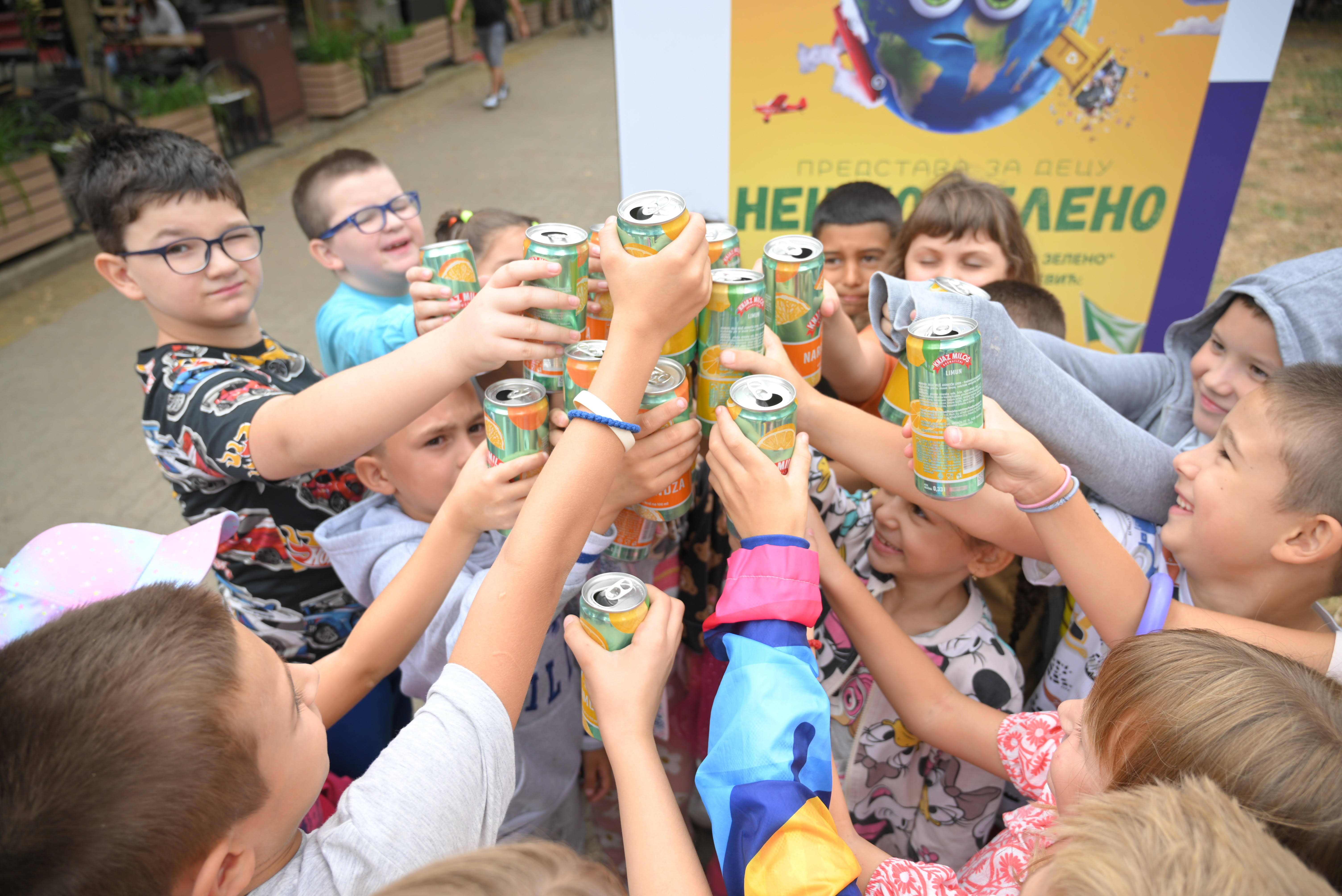 Svaki festival ima svoj, a ovaj je imao LIMENKICA KAFIC!